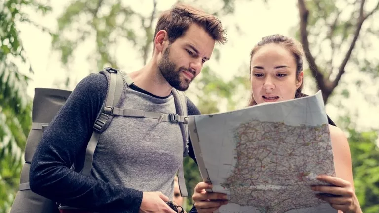 5 OUTDOOR ACTIVITIES NEAR REDMOND TO EXPERIENCE WHILE HIGH_HIKING.png