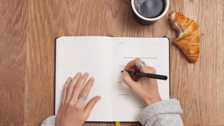 3 BENEFITS OF A CANNABIS JOURNAL - Image 3.png