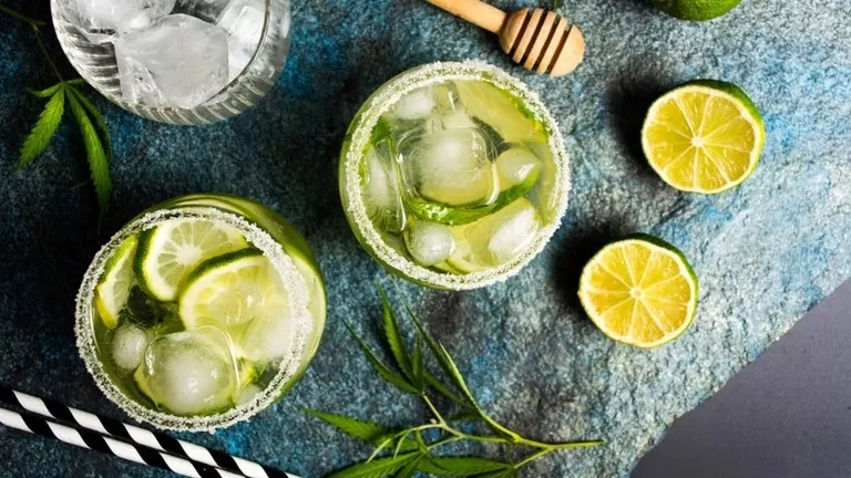 Cool Down and Chill Out_The Mellowest Cannabis Drinks_There is a reason why people are making the switch from beer to a buzz.png